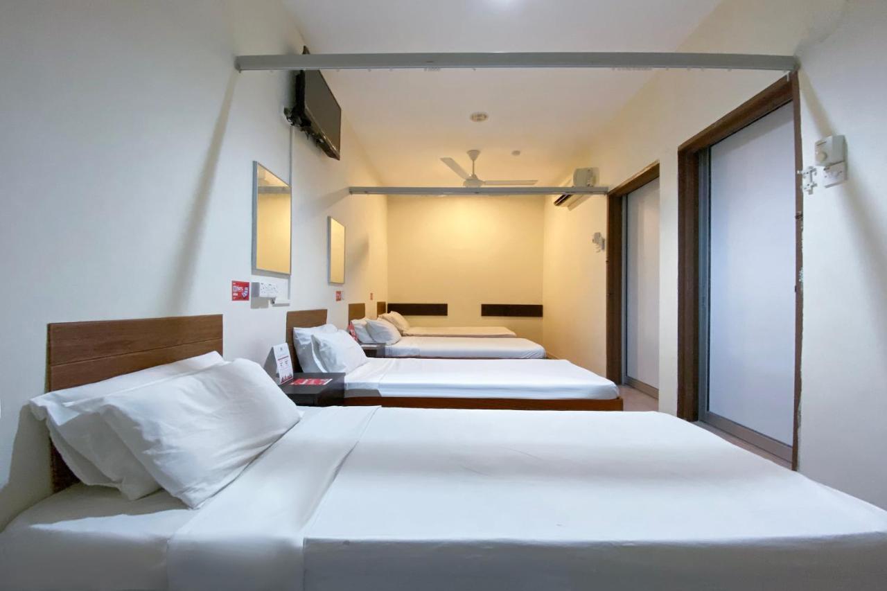 Spot On 89907 Motel Impian Seri Manjung Kültér fotó