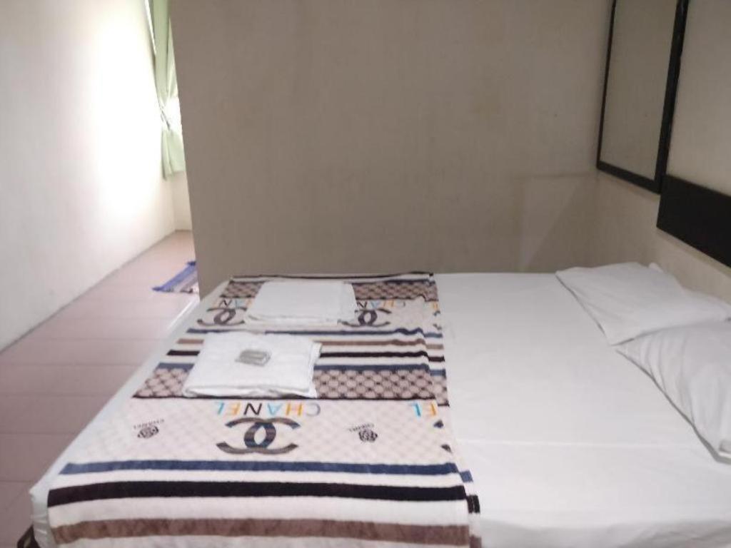Spot On 89907 Motel Impian Seri Manjung Kültér fotó