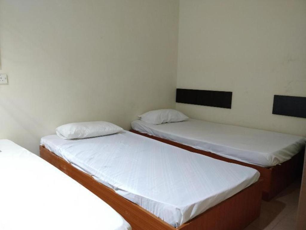 Spot On 89907 Motel Impian Seri Manjung Kültér fotó