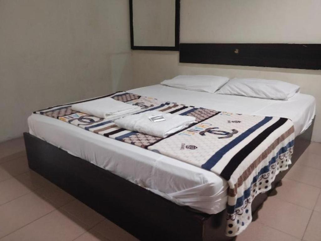 Spot On 89907 Motel Impian Seri Manjung Kültér fotó