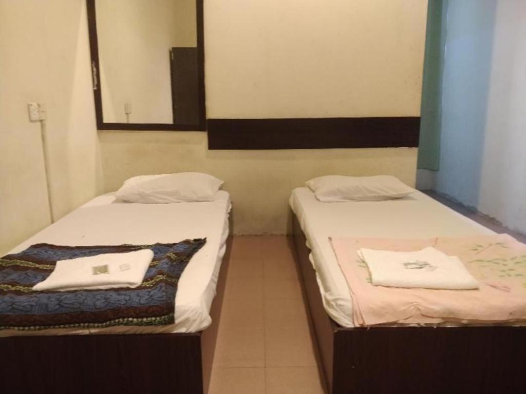 Spot On 89907 Motel Impian Seri Manjung Kültér fotó