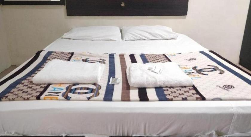 Spot On 89907 Motel Impian Seri Manjung Kültér fotó