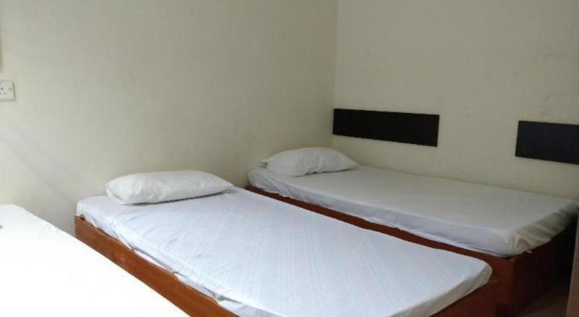 Spot On 89907 Motel Impian Seri Manjung Kültér fotó